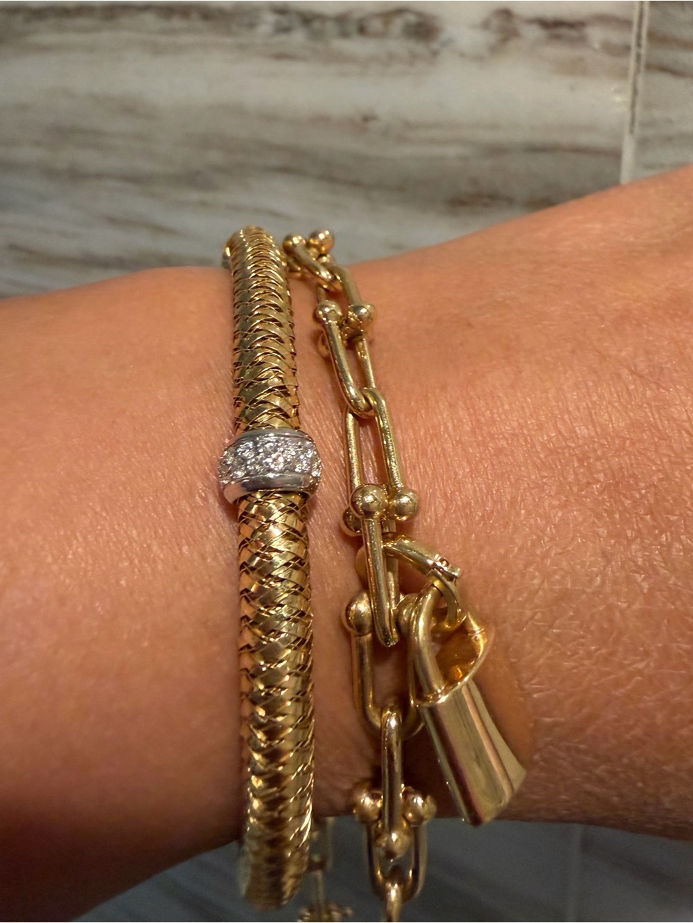 Roberto Coin Primavera Yellow Gold Diamond Station Flex Bracelet-price firm - Picture 2 of 7